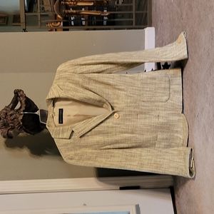 Dana Buchman 3 button jacket